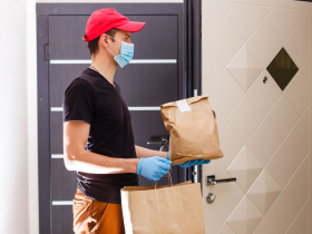 Grubhub, DoorDash hit with lawsuit for ‘misleading and unfair’ practices in Chicago