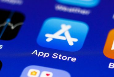 Apple’s finally letting developers tell users about payment options outside iOS app